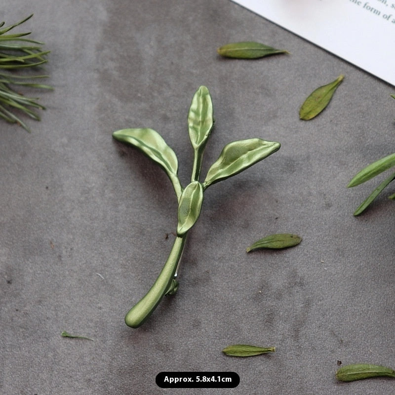 Retro Mori Style Plant Elegant Graceful Pearl Brooch