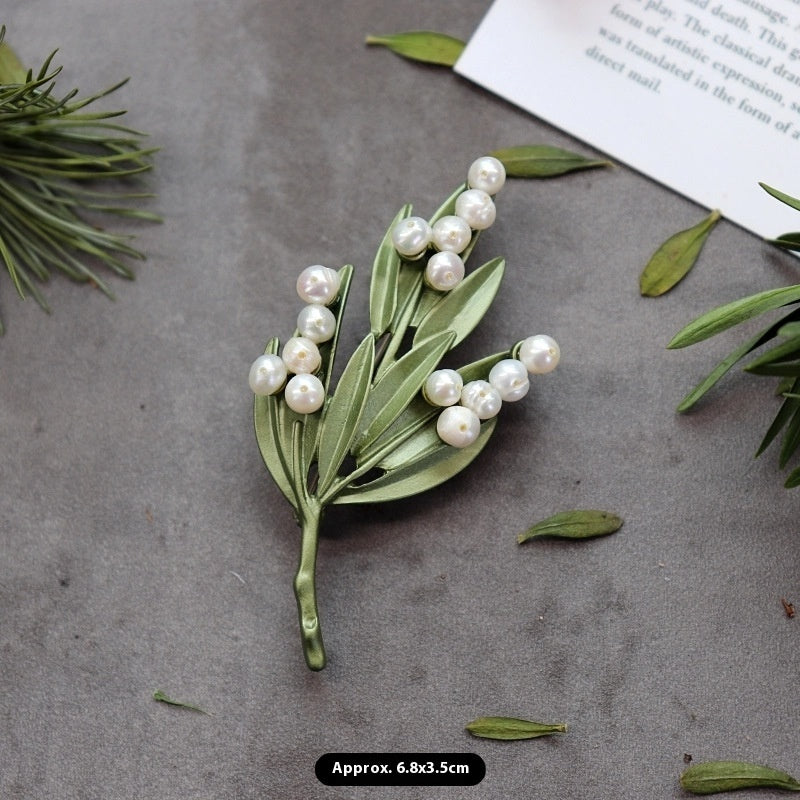 Retro Mori Style Plant Elegant Graceful Pearl Brooch