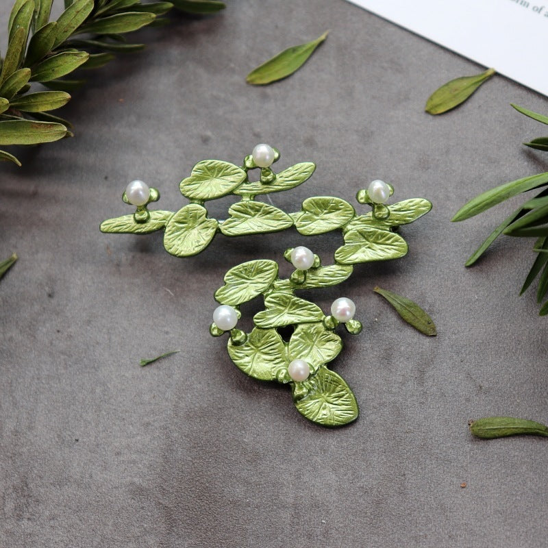 Retro Mori Style Plant Elegant Graceful Pearl Brooch